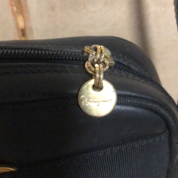 Vintage Salvatore Ferragamo black shoulder bag small - Picture 7 of 11